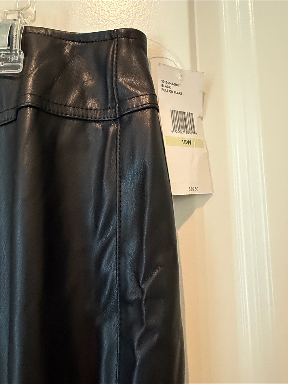 Jessica Simpson Black Faux Leather Flare Jeans - Women NWT size 18W - Picture 3 of 8